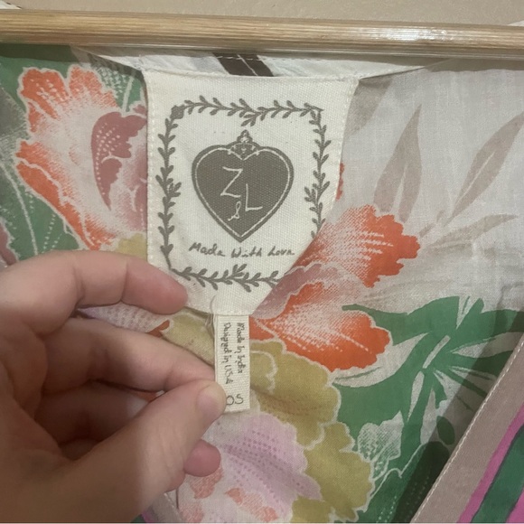 Z&L Made With Love Europe Boho Floral Swim/ Swimsuit Pom Pom Cover Up - Picture 3 of 3